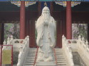 Statue of confucious